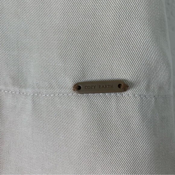 Cozy Earth Womens tan lived in linen short sleeve button shirt XS NWT - Picture 4 of 11